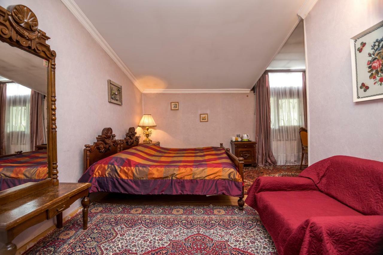 Lia'S Guest House Tbilisi Exterior photo
